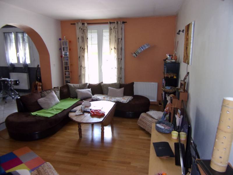 A vendre à QUATREMARE 27400 maison avec cheminée