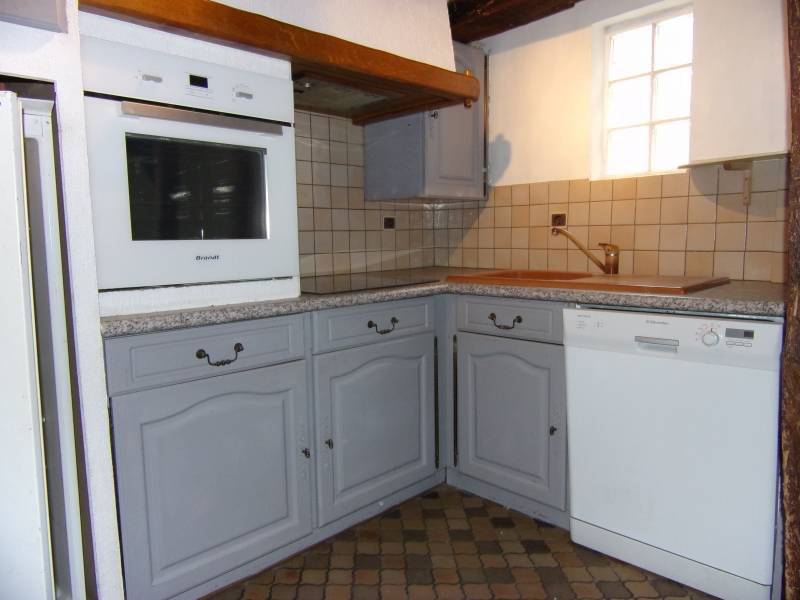 A vendre à PONT DE L'ARCHE 27340 avec cuisine ouverte