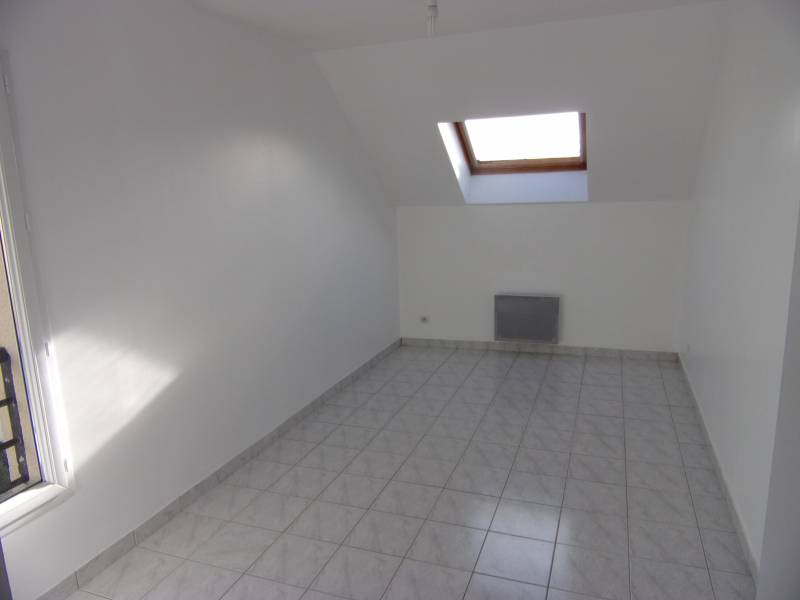 A vendre appartement F4 LOUVIERS 27400 avec chambre