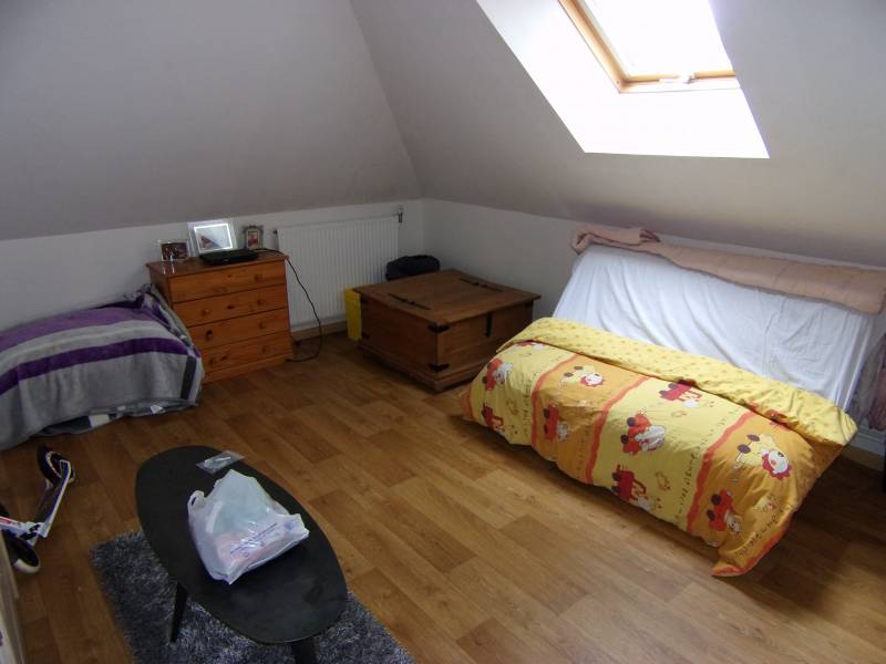 A vendre longère en briques à MONTAURE 27400 avec quatre chambres