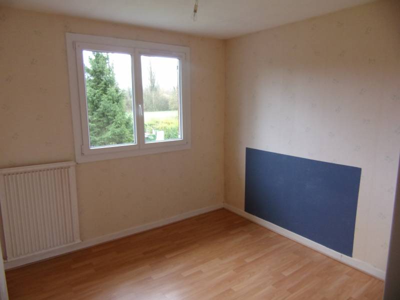 Maison F4 avec garage et jardin clos SAINT PIERRE DU VAUVRAY  