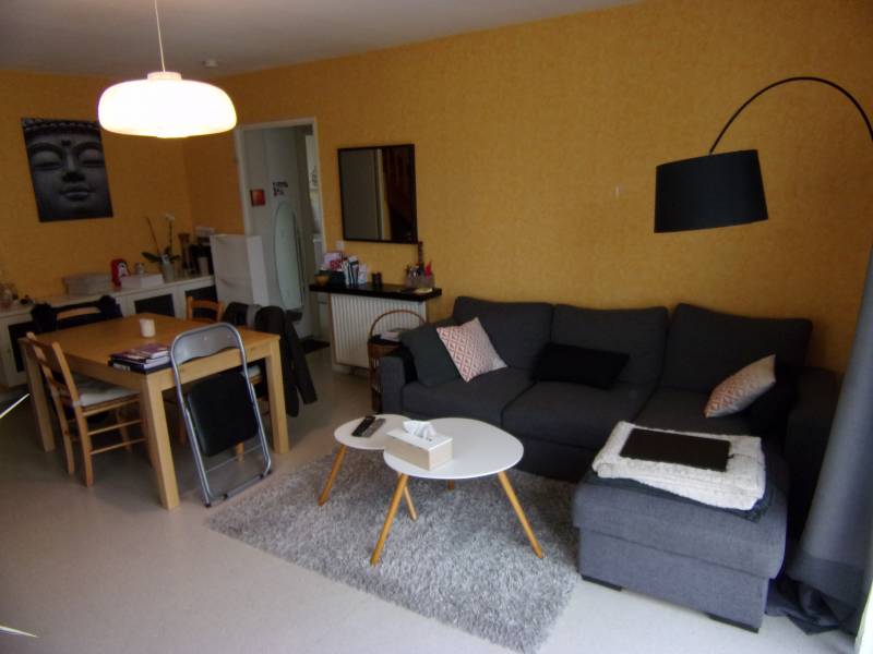 A vendre au MANOIR SUR SEINE 27460 maison avec séjour / salon