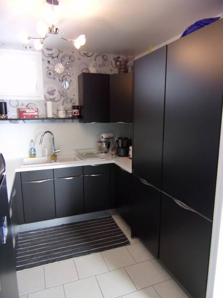 A vendre à VAL DE REUIL 27100 appartement avec cuisine aménagée / équipée