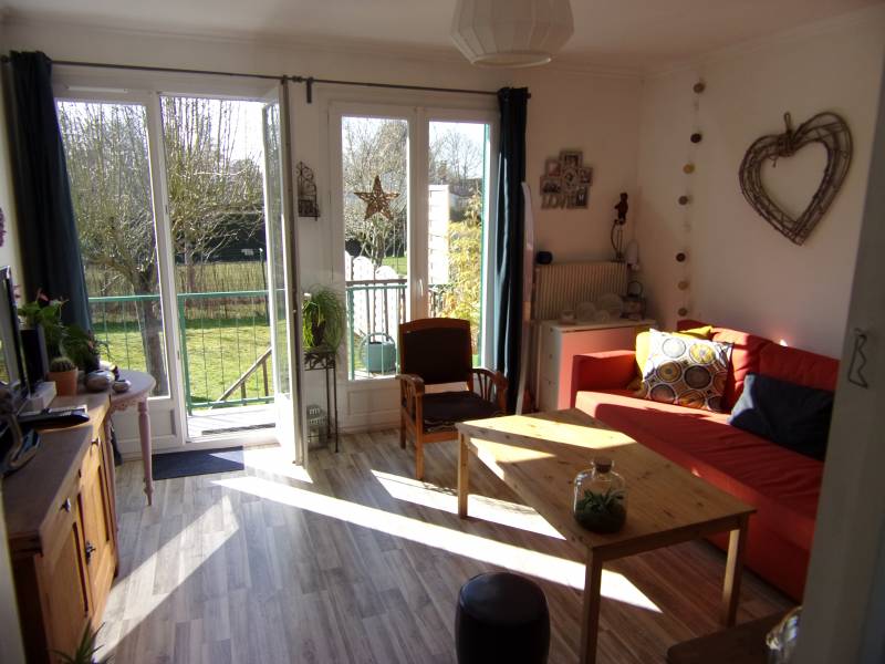 A vendre à MUIDS maison ancienne sans travaux - salon