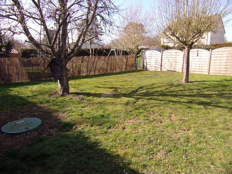 A vendre à MUIDS maison ancienne sans travaux - jardin