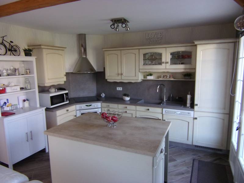 A vendre maison coup de coeur 3 chambres LE VAUDREUIL - cuisine aménagée / équipée