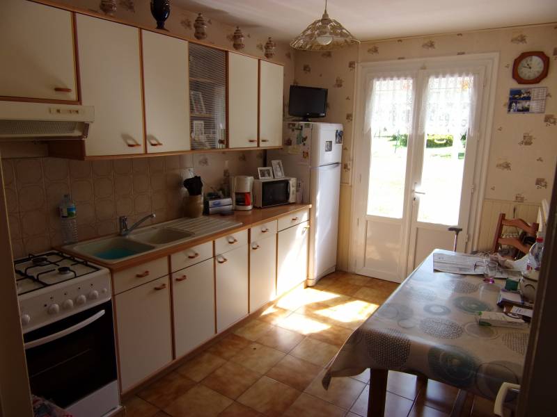 A vendre à LOUVIERS - Cuisine aménagée