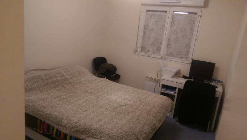 Vends appartement F2 avec balcon et parking pour investissement locatif à Val de Reuil