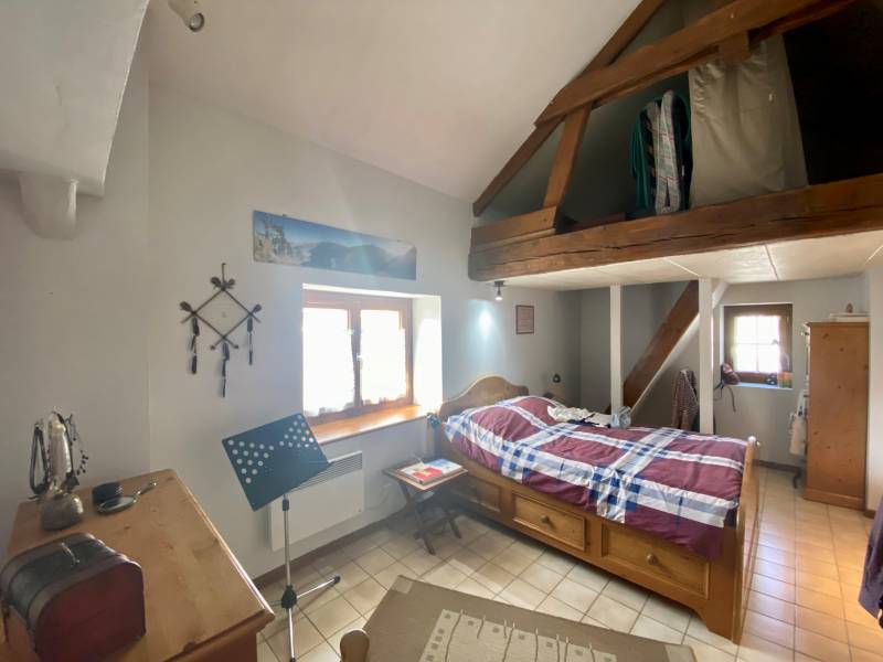 Maison 5 pièces de 105m² environ au VAUDREUIL LE VAUDREUIL  