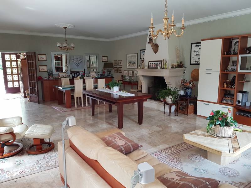 Vends maison de 190 m², 4 chambres et un séjour de 70 m² à Andé (27430)