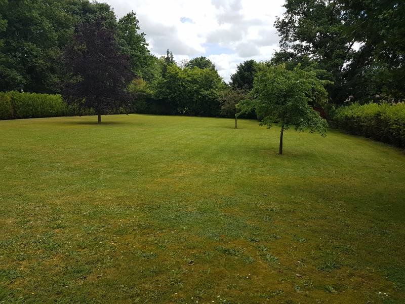 A vendre maison traditionnelle F5 avec un sous sol complet sur un jardin clos de 3000 m² à Andé (27430)