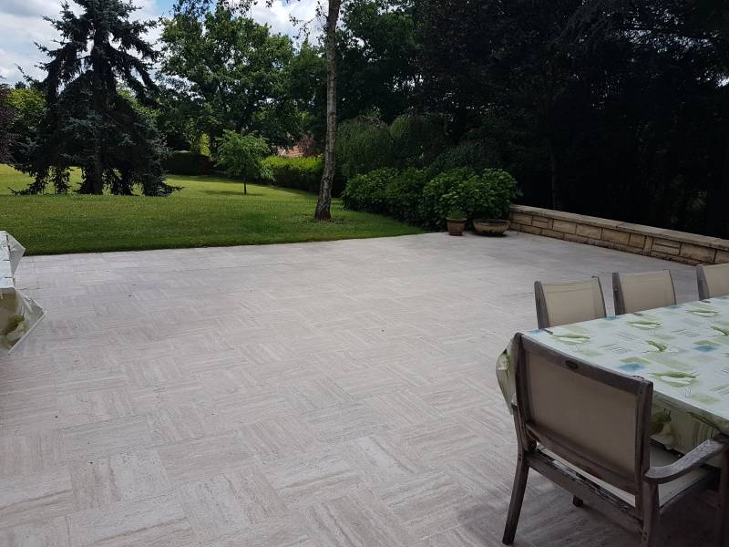 Vends maison sur sous sol complet avec une grande terrasse à Andé (27430)