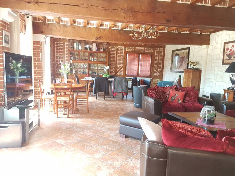 Achetez cette maison avec une séjour de 60 m² sur la commune de Andé (27430)