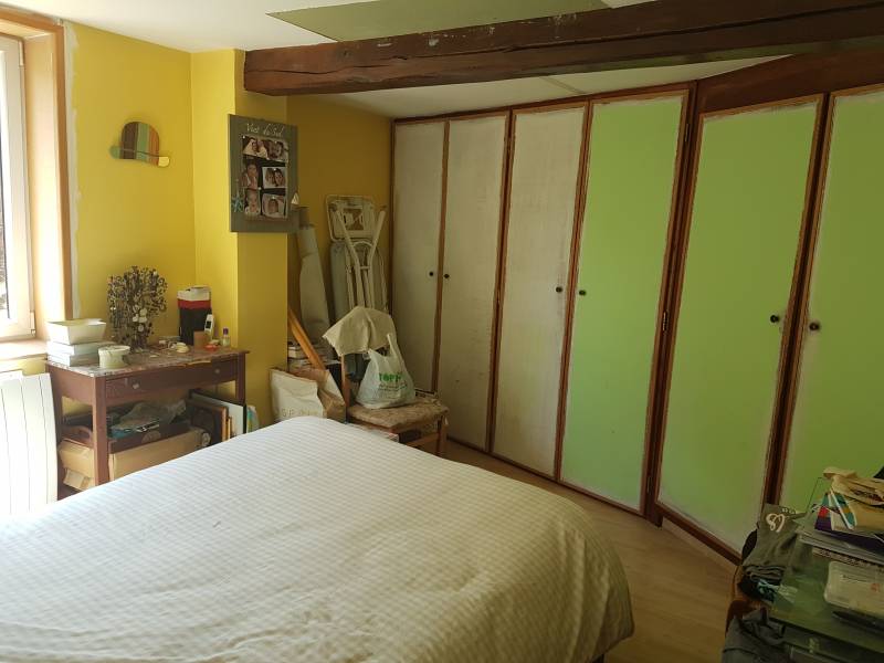 A vendre maison de 100 m² avec 3 chambres et un bureau à LE VAUDREUIL (27100)