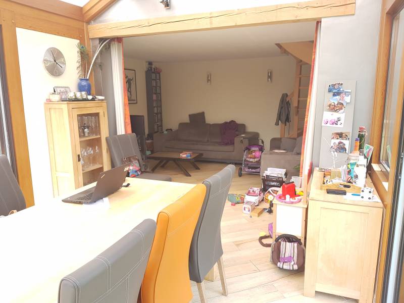 Vends maison ancienne rénovée avec isolation par l'exterieur sur un jardin de 803 m² à LE VAUDREUIL (27100)