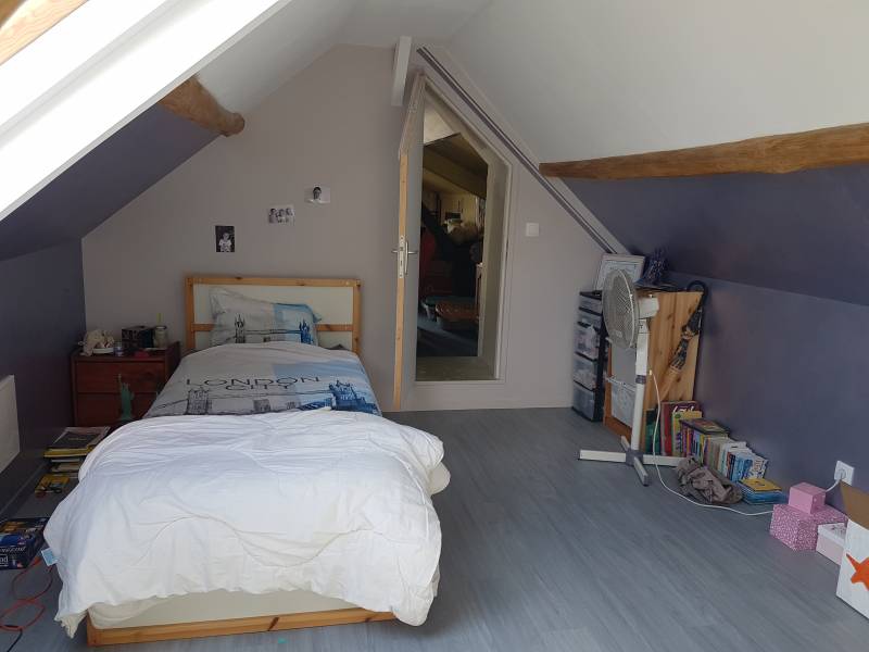 Achetez une maison ancienne rénovée de 100 m² avec 3 chambres sur la commune de Le Vaudreuil (27100)