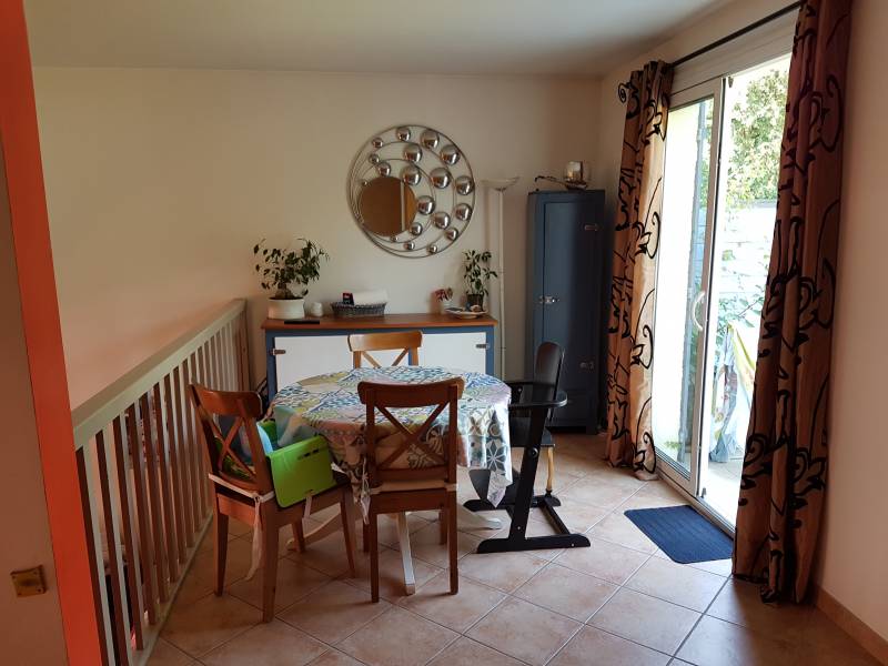 Achetez une maison en bon état de type F4 de 110 m² habitable à Val de Reuil (27100)