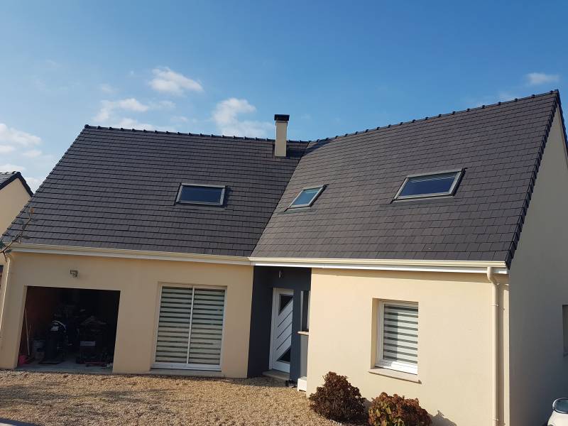 Vends maison récente avec 4 chaambres garage terrasse et jardin clos sur la commune de Saint Etienne du vauvray (27430)