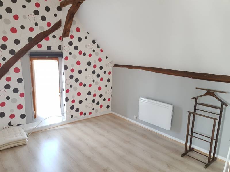 Achetez une maison ancienne rénovée type F3 de 75 m² habitable  à Andé