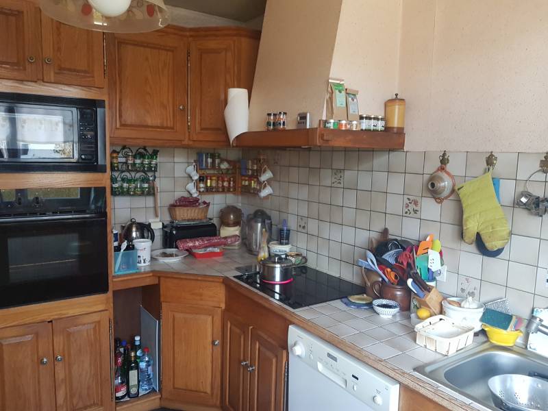 En vente maison F3 de 65 m² avec une cuisine équipée, 2 chambres, sous sol complet et jardin de 1410 m² à Muids