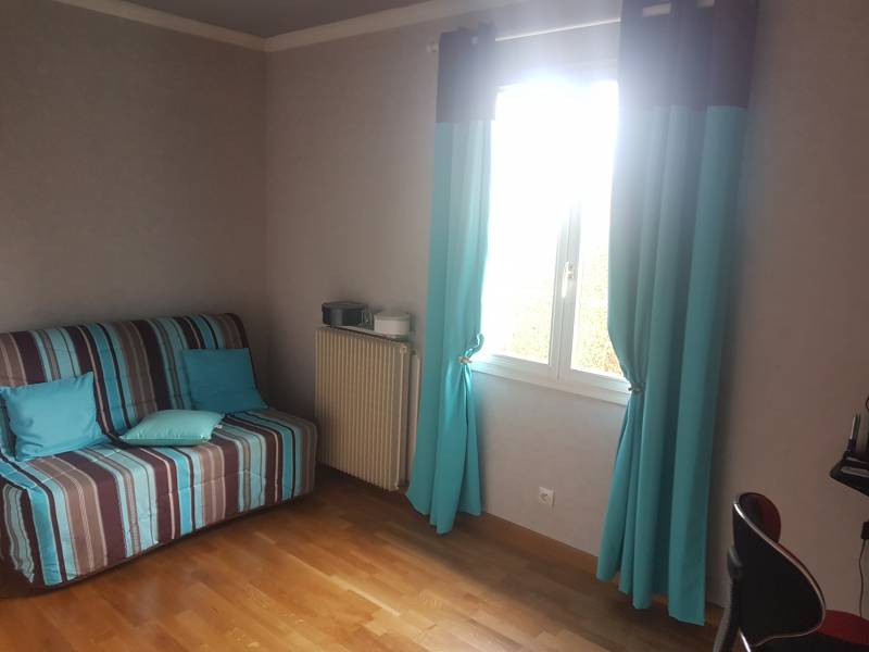 Vends maison plain pied 2 chambres sur un terrain de 1040 m² à Incarville