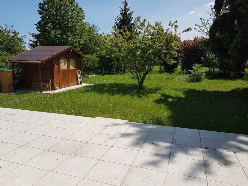 Vends maison F4 de 93 m² avec un garage et un jardin clos sans vis à vis sur la commune de Val de Reuil (27100)