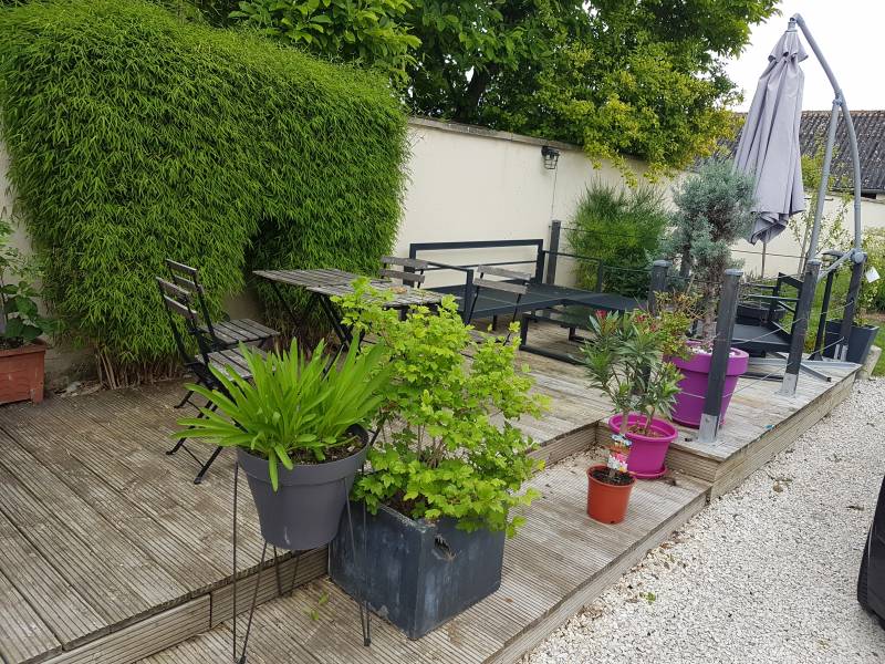 Achetez una msion de 180 m² habitable avec 2 terrasses, 3 garages et jardin clos à Louviers