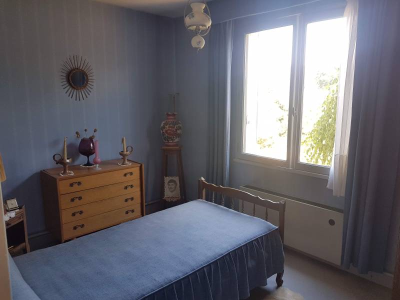 Achetez une maison de plain pied avec 2 chambres un sous sol complet et un jardin clos sur la commune d'Incarville