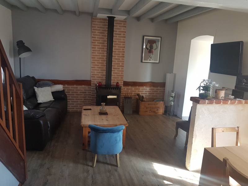 En vente maison ancienne en pierres à Daubeuf prés Vatteville