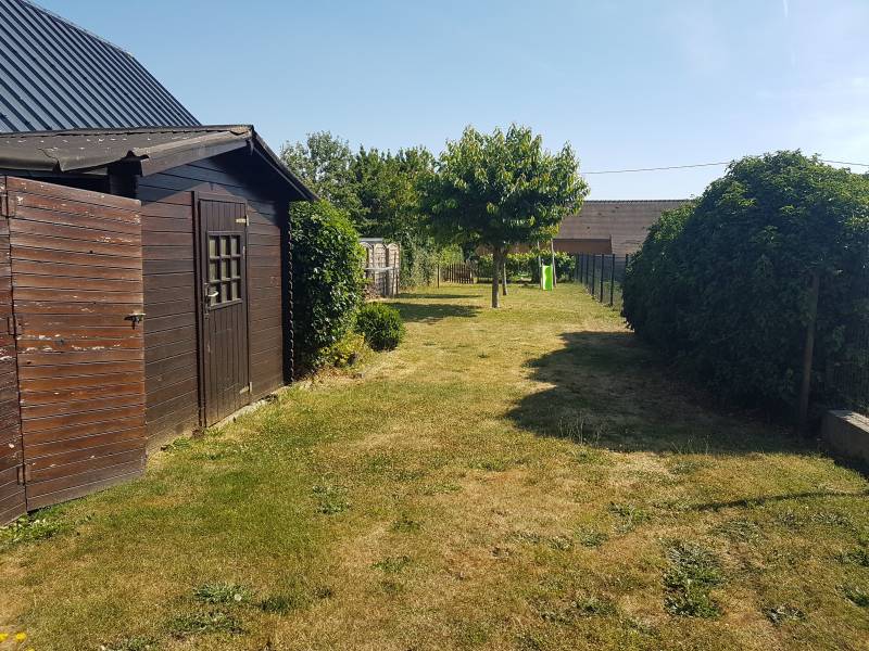 Vends maison ancienne F4 de 98 m² habitable avec un jardin clos sur la commune de Daubreuf prés Vatteville (27430)