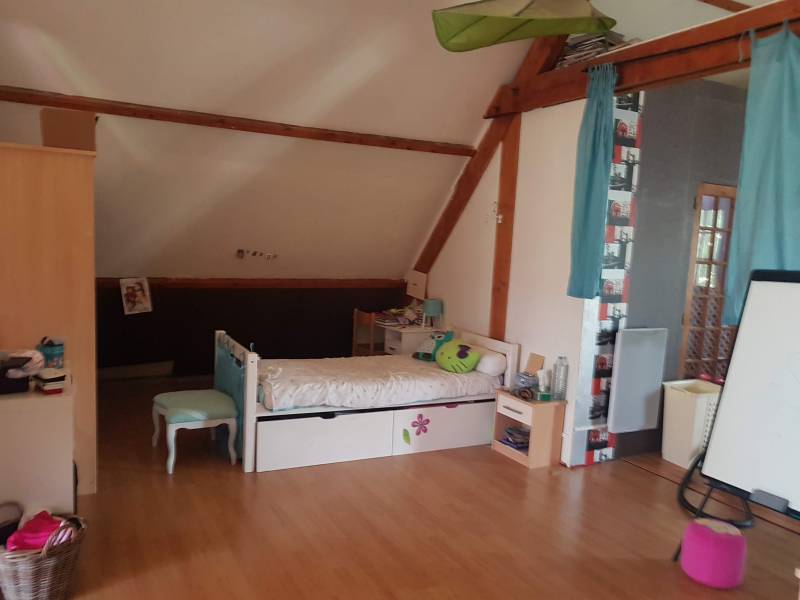 A vendre maison fonctionnelle de 160 m² habitable à Poses