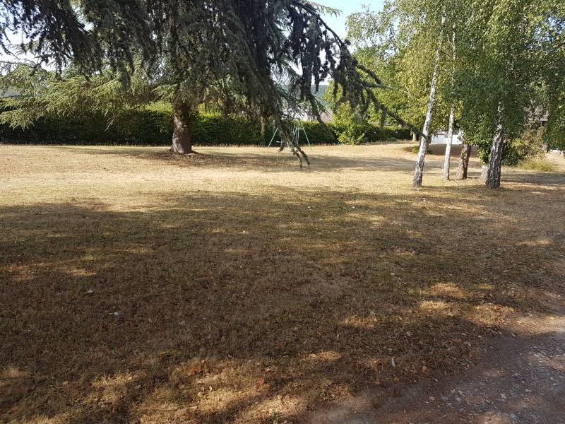 Vends maison de 160 m² avec un terrain de 3100 m² avec possibilité de diviser un terrain à bâtir de 1000 m² sur la commune de Poses (27740)