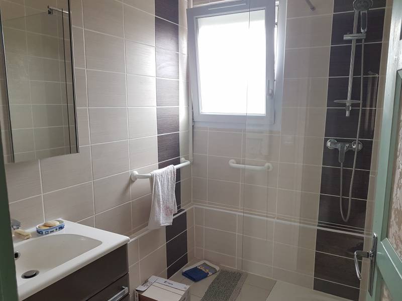 Achetez une maison F4 avec salle d'eau récente sur la commune de Les Damps