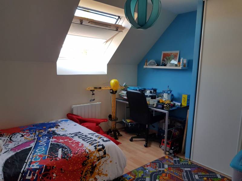 A vendre maison F4 de 85 m habitable avec garagee t jardin à Val de Reuil (27100)