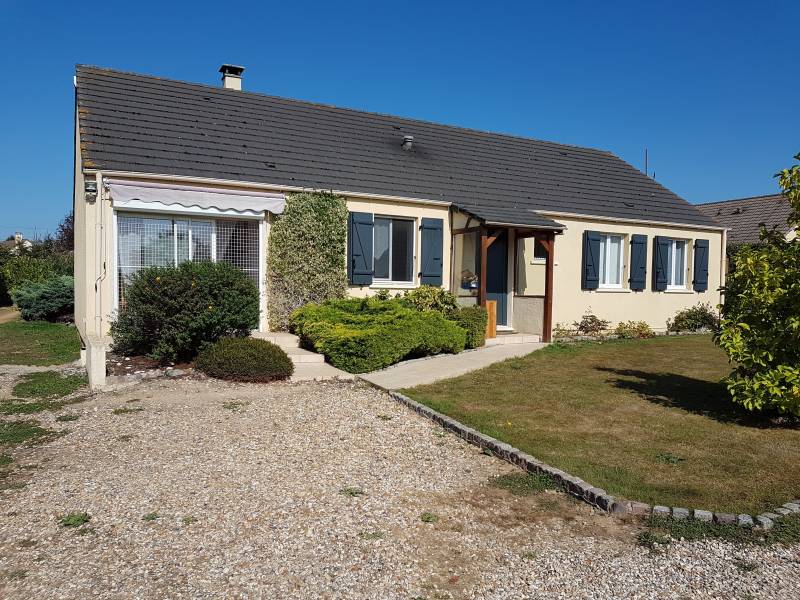 Vends maison construite en 2016 de 125 m² avec jardin sur lea commune d'Epreville près le Neubourg