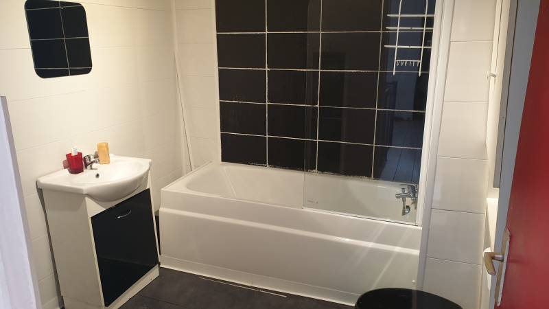 Mise en vente d'une maison F5 de 131m² avec jardin et garage