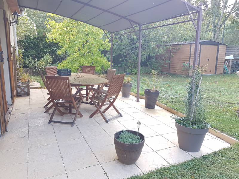 Achetez une maison récente de 117 m² avec garage, terrasse et jardin clos à Val de Reuil (27100)