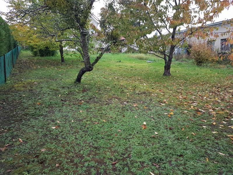 Vends terrain à bâtir 680 m²  libre de constructeur sur la commune de Les Damps