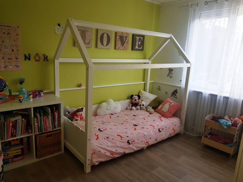 Achetez uns maison ancienne avec 3 chambres, bureau, garage, cave et jardin clos à Pont de l'Arche