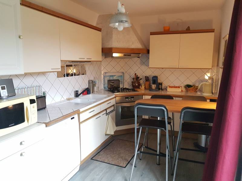 Vends maison F4 avec cuisine aménagée et équipée sur un jardin de 800 m² à Val de reuil proche de la gare