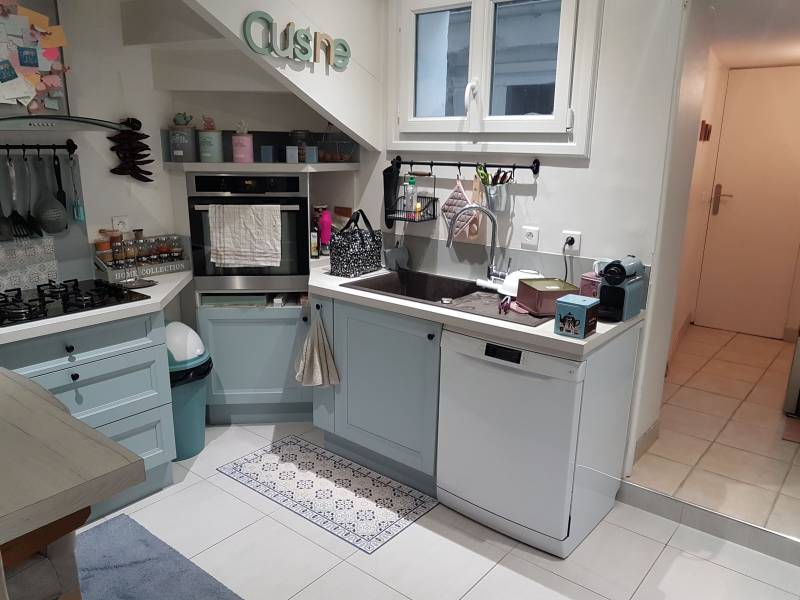 Vends maison de ville rénovée F3 avec une cuisine ouverte aménagée et équipée à Pont de l'Arche