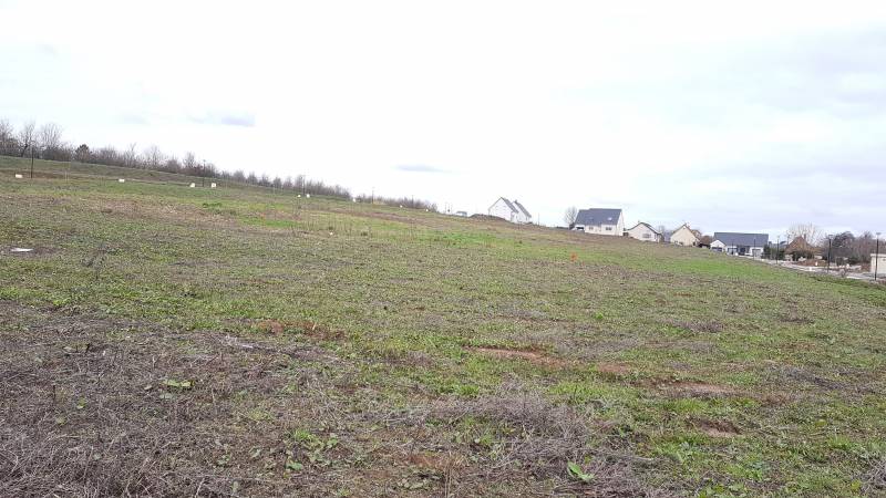 Vends terrain à bâtir viabilisé dans un lotissement de standing à Val de Reuil