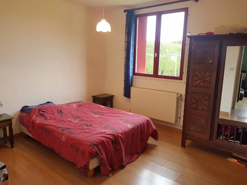 Achetez un plian pied de 85 m² avec garage et jardin clos à La Haye Malherbe