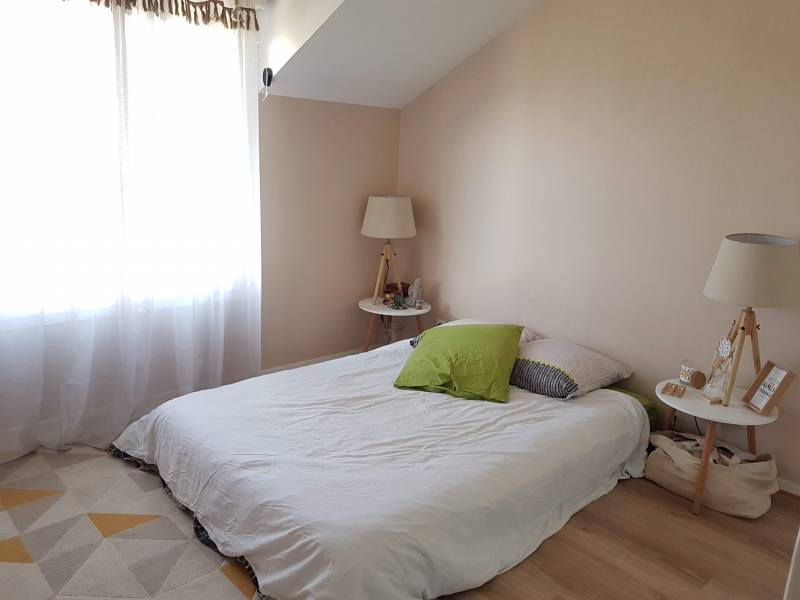 Achetez un appartement F3 de 64 m² pour investissement à Val de Reuil