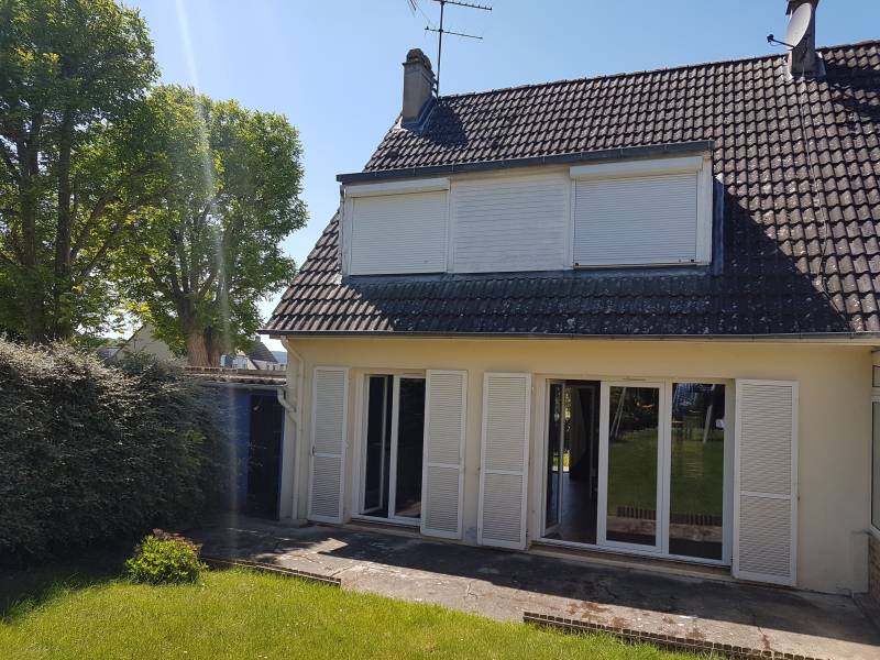 A vendre maison en bon état F4 de 98 m² sur la commune de Louviers