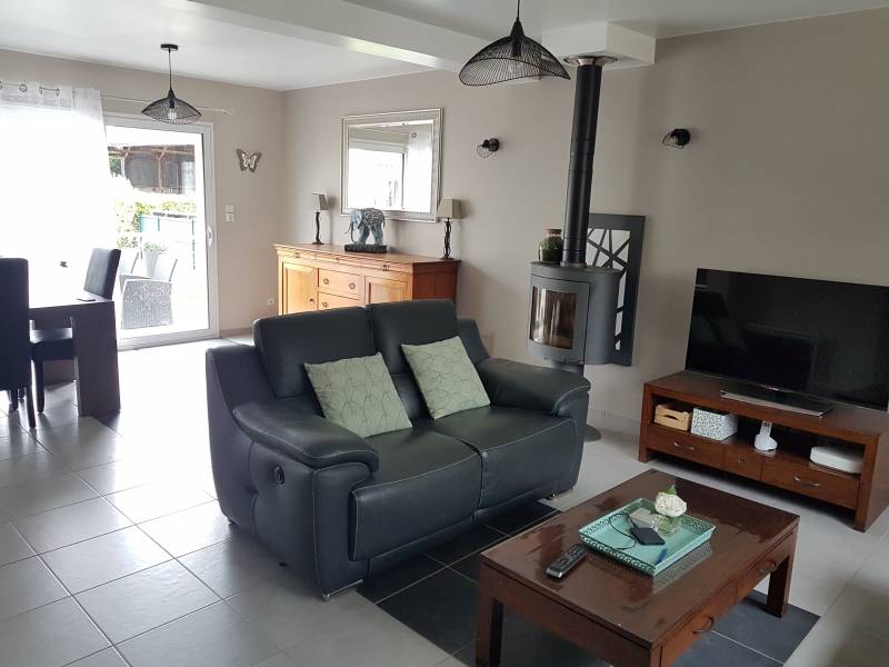 Achetez une maison traditionnelle de 2011  de 100 m² habitable avec garage cave et jardin à Poszes