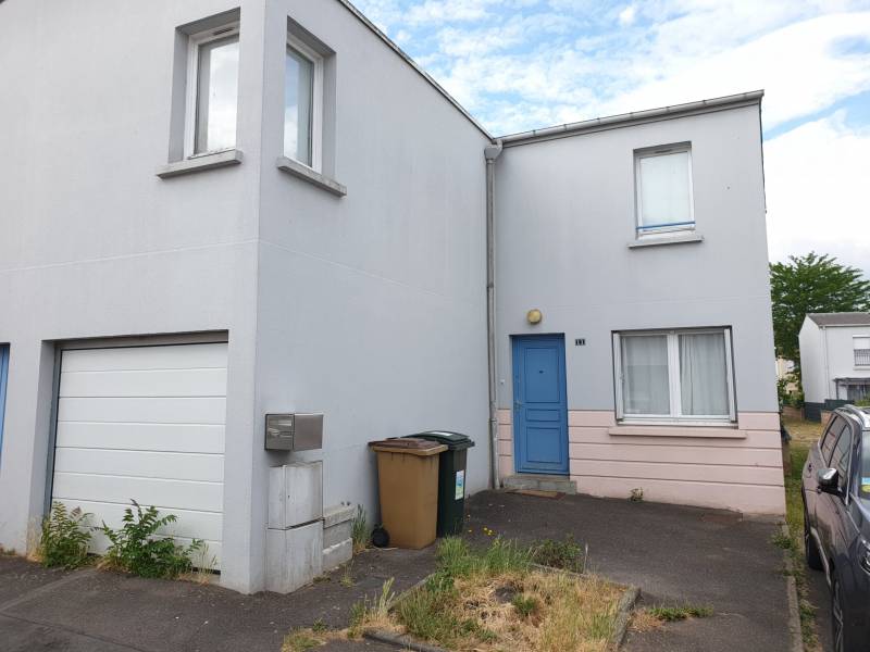 Maison T4 VAL DE REUIL avec jardin