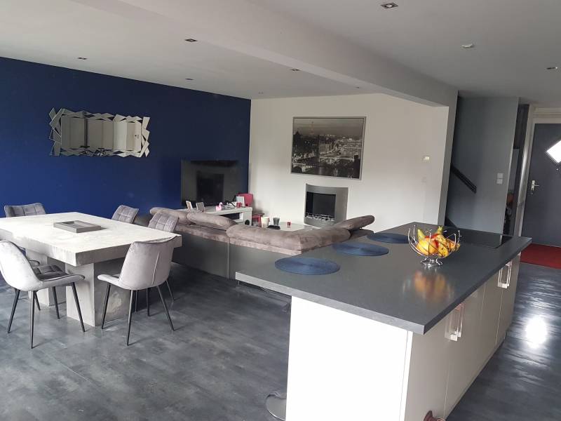 Maison F4 de 102 m² habitable avec 3 chambres jardin et garage Val de Reuil (27100) Limite le Vaudreuil 