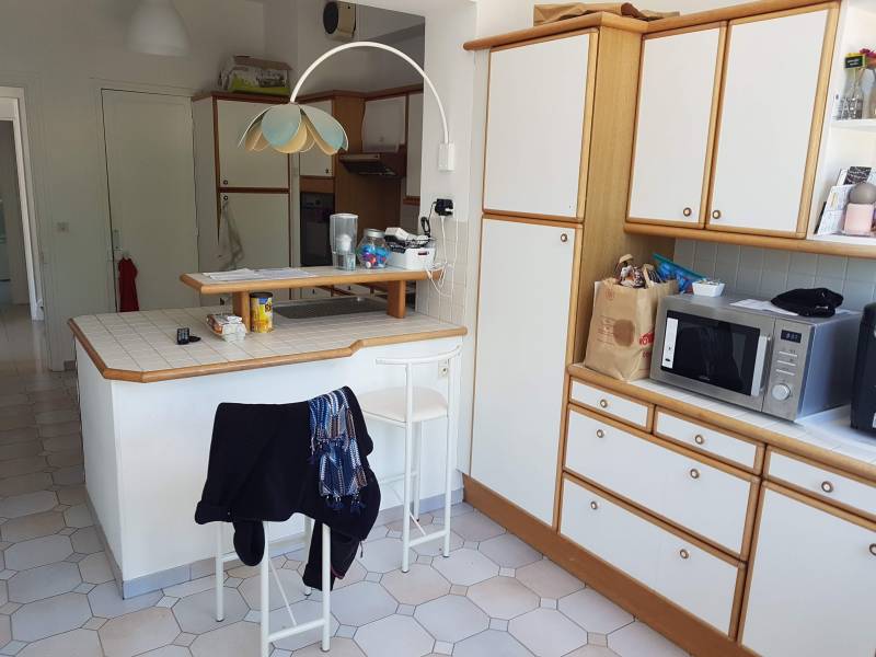 A vendre maison ancienne de caractère avec cuisine manégée et équipée de 20 m² à Le vaudreuil