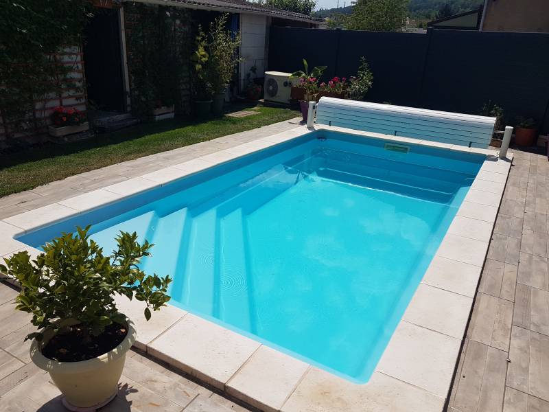 A vendre maison ancienne rénovée avec piscine chauffée à Léry